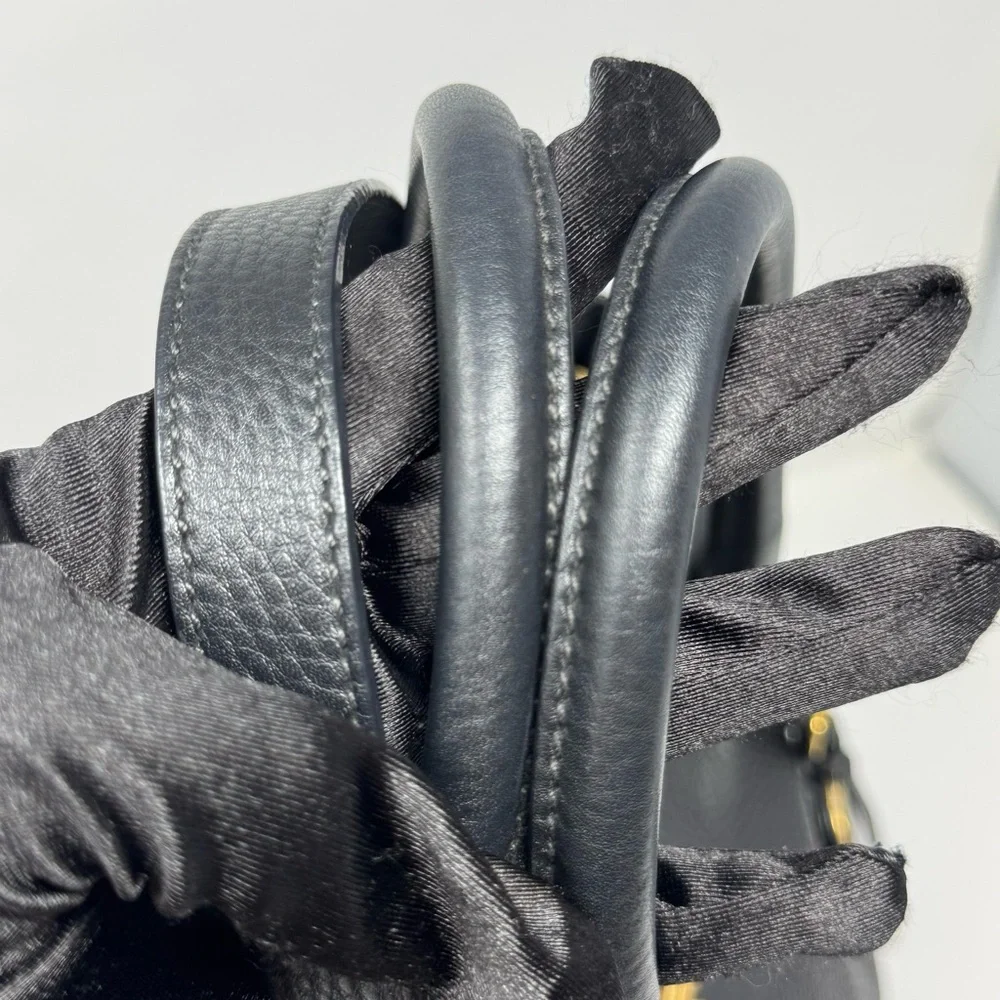 💯Authentic Preloved PRADA Vitello Daino Leather Top Handle Bag - Picture 5 of 10